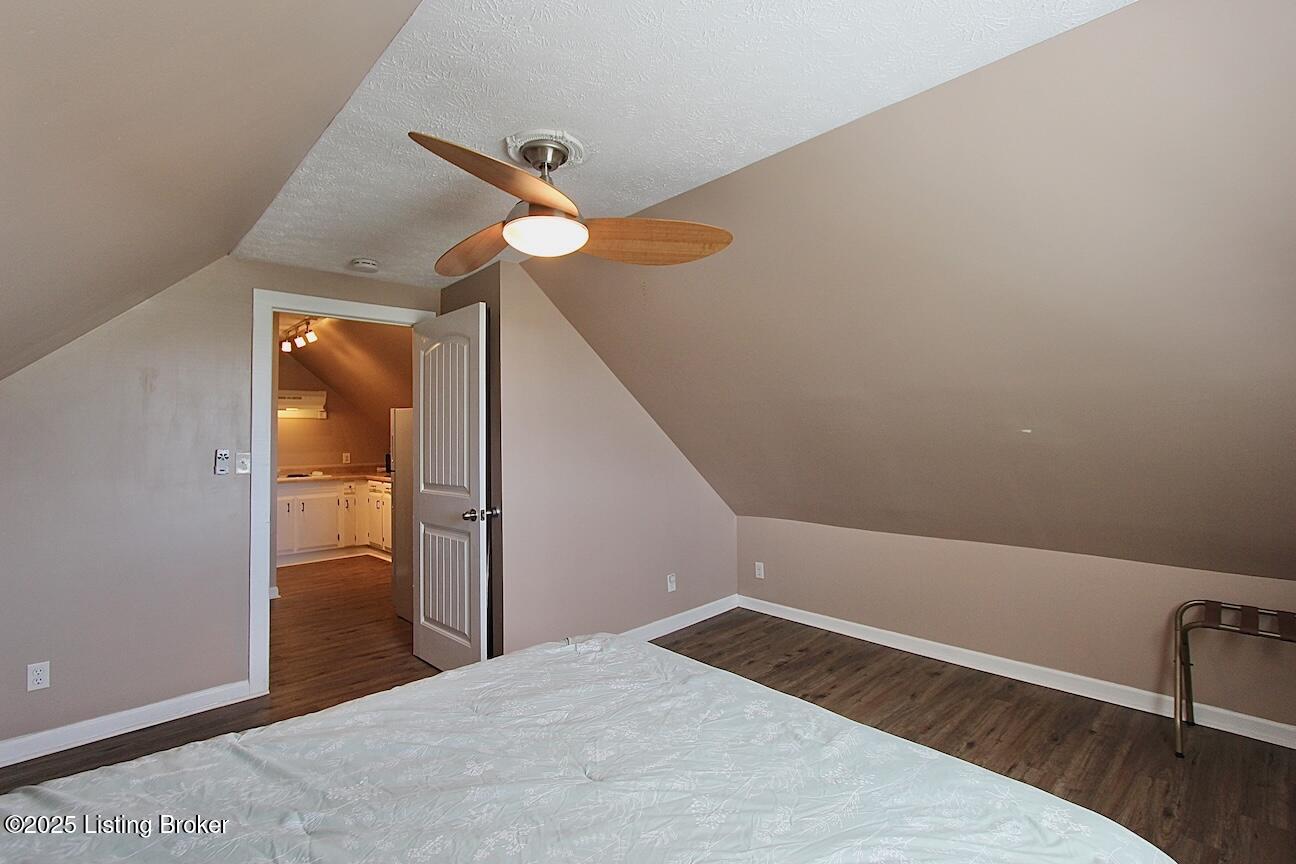 9496 Us-150, Greenville, Pennsylvania image 41