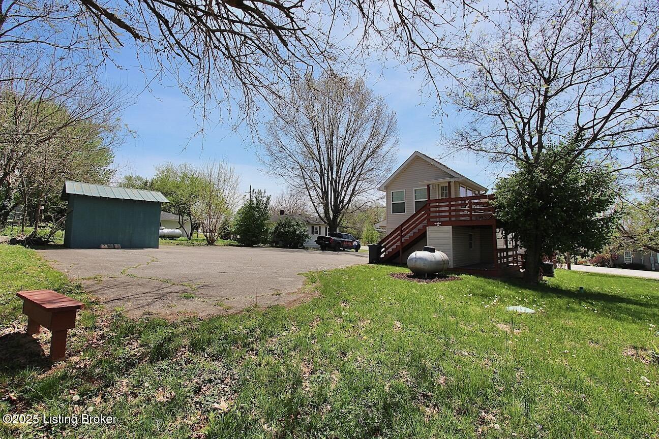 9496 Us-150, Greenville, Pennsylvania image 48