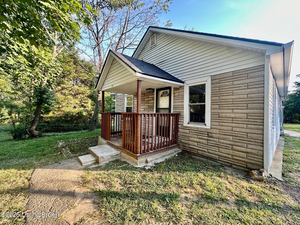 Photo of 1524 Hargan St, Radcliff, KY 40160 (MLS # 1729740)