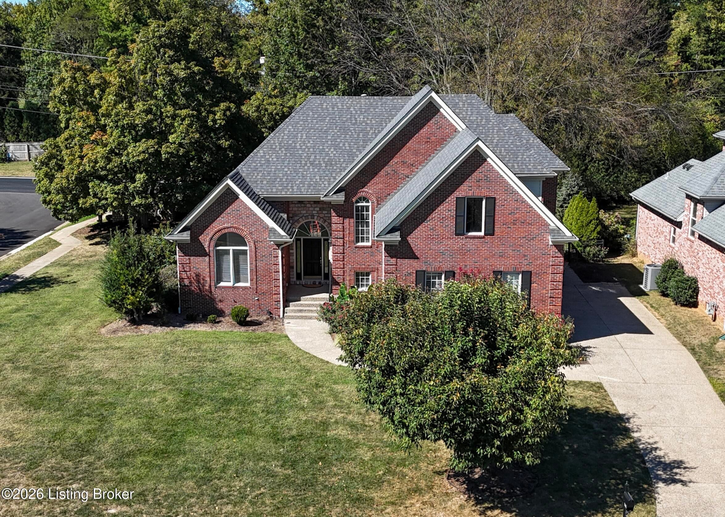 7401 Wolfpen Woods Ct