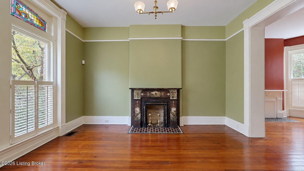 Photo of 1344 S 6th St, Louisville, KY 40208 (MLS # 1729850)