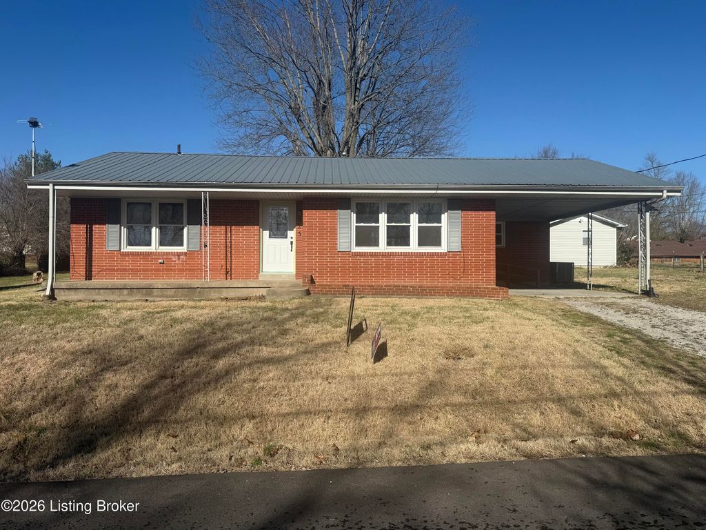 Photo of 523 Leavette Ave, Leitchfield, KY 42754 (MLS # 1709250)