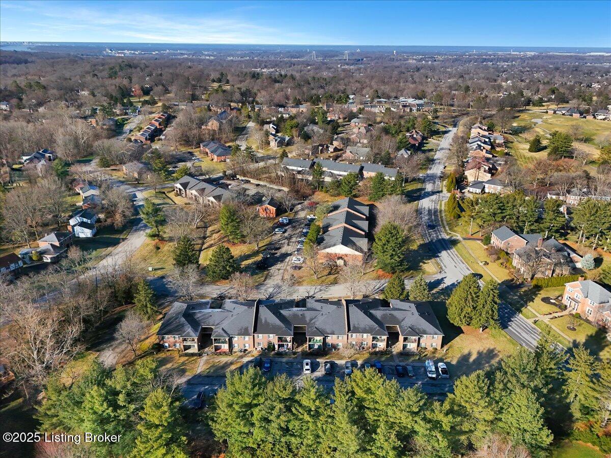6717 Gunston Ln #A, Prospect, Kentucky image 46