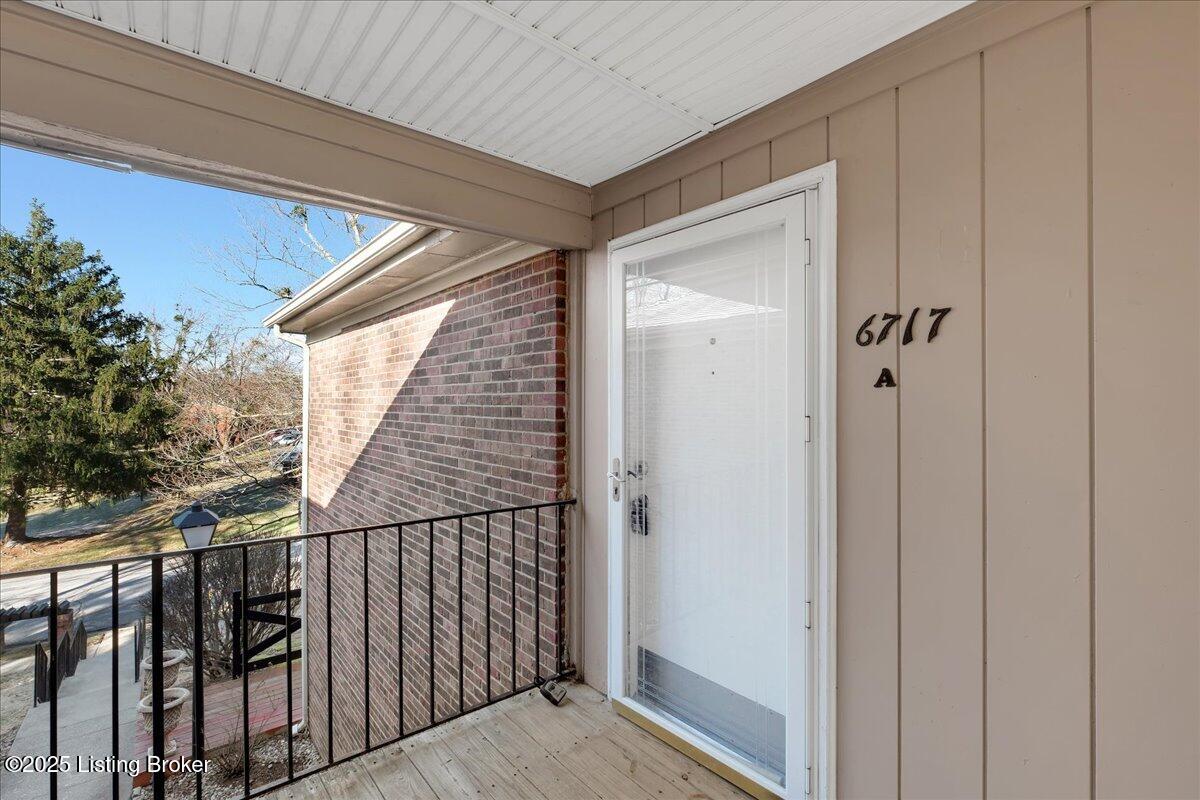 6717 Gunston Ln #A, Prospect, Kentucky image 11