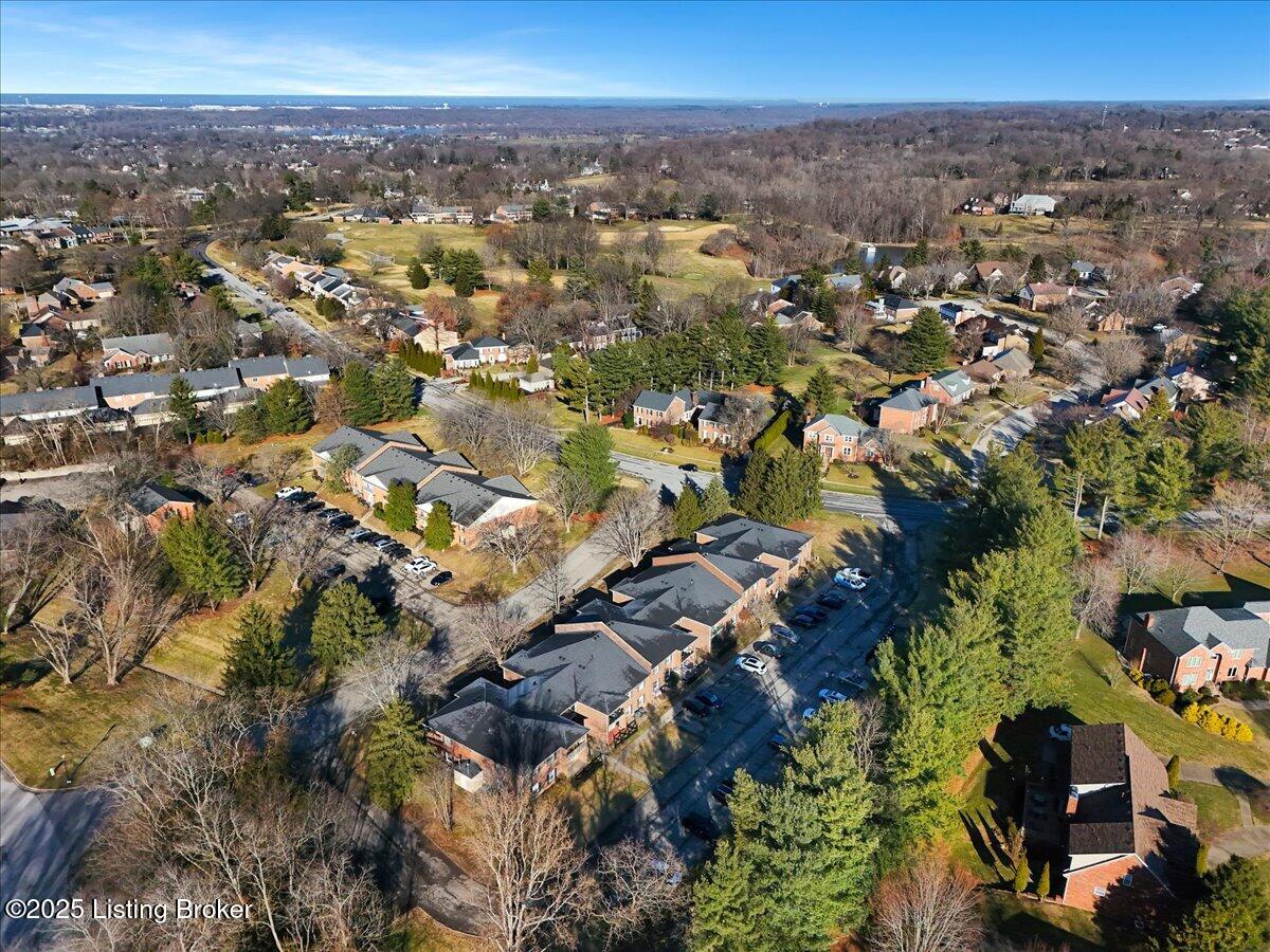 6717 Gunston Ln #A, Prospect, Kentucky image 45