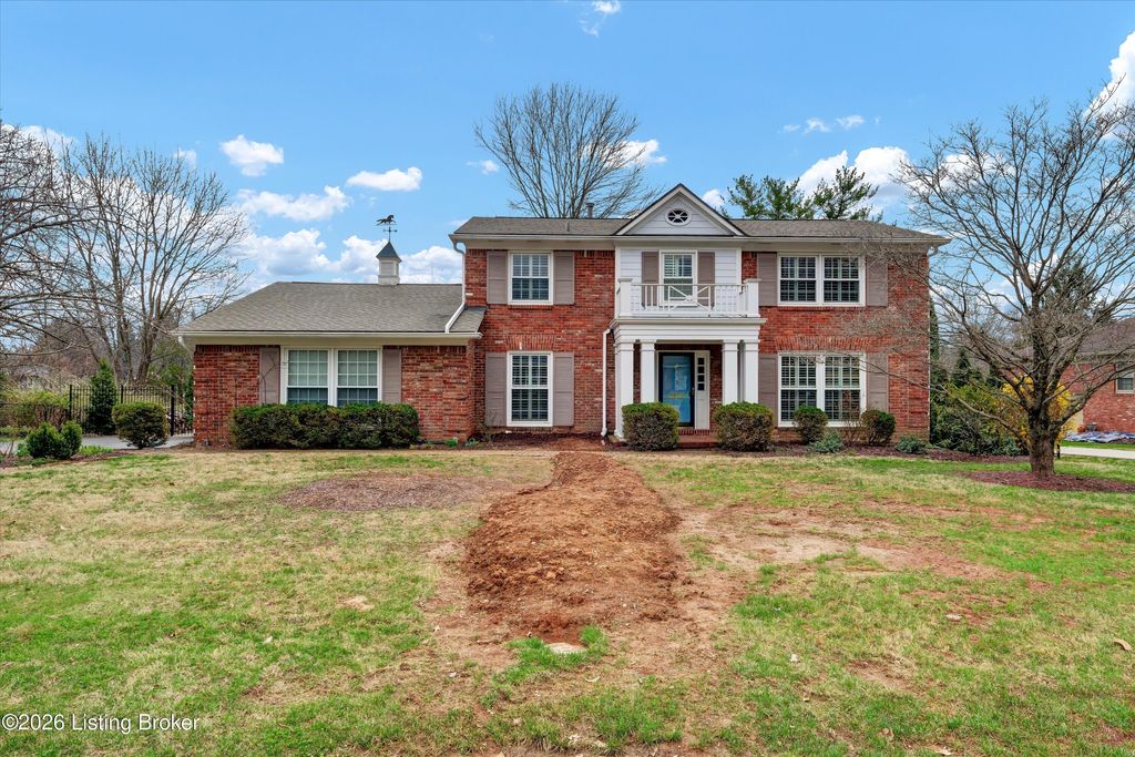 Photo of 6108 Rodes Dr, Northfield, KY 40222 (MLS # 1711259)