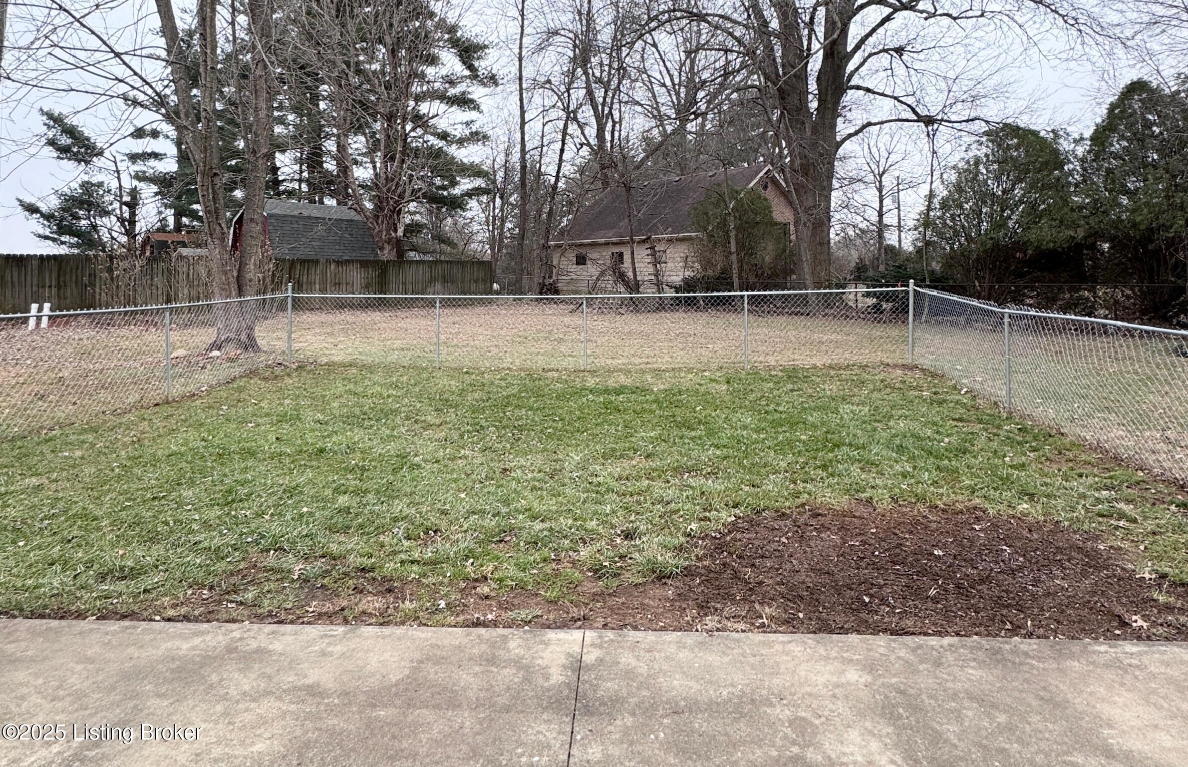 590 Charlemagne Blvd, Elizabethtown, Kentucky image 9