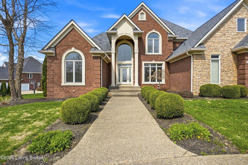 Photo of 13203 Hampton Cir, Goshen, KY 40026 (MLS # 1712178)