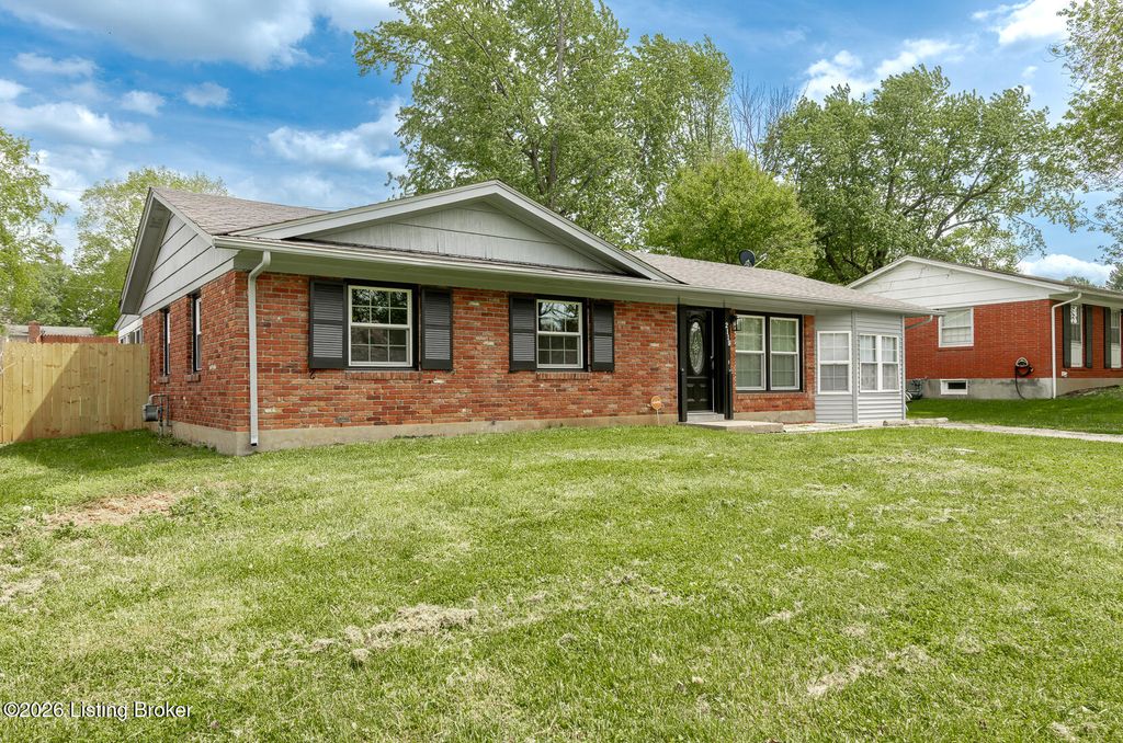 Photo of 2119 Millside Dr, Louisville, KY 40223 (MLS # 1714688)