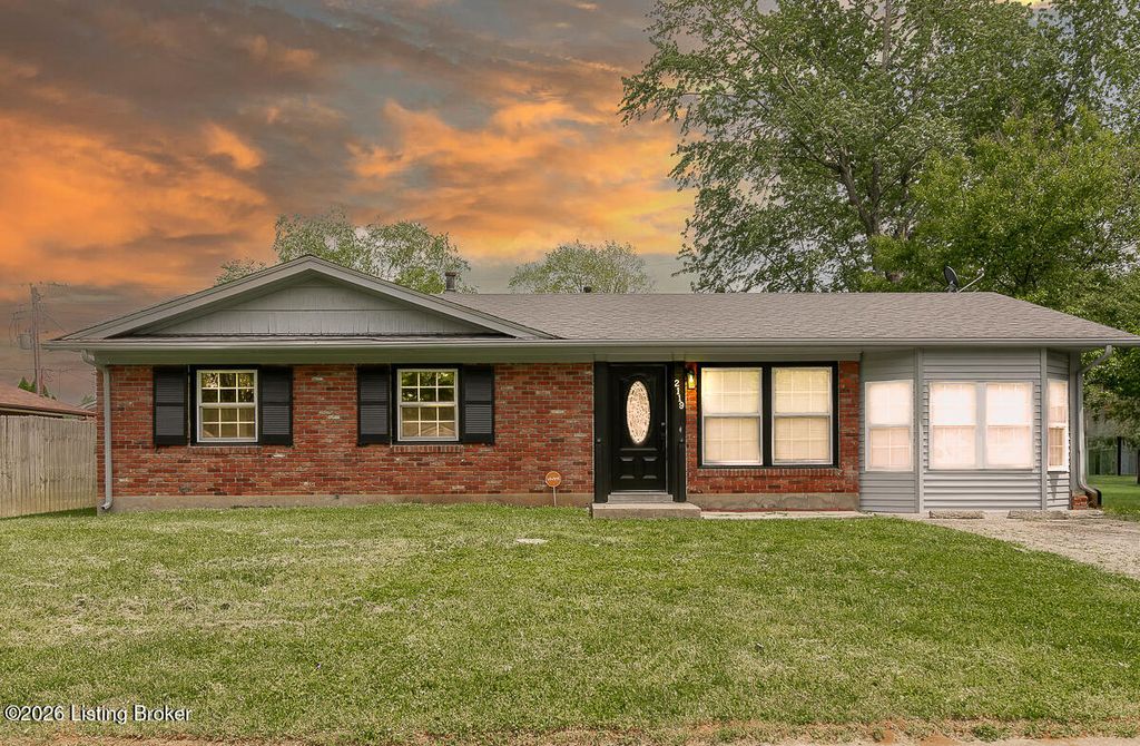 Photo of 2119 Millside Dr, Louisville, KY 40223 (MLS # 1714688)