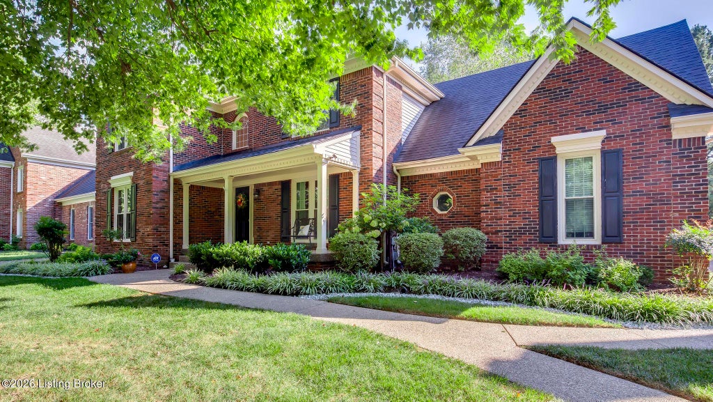 Photo of 7413 Falls Ridge Ct, Louisville, KY 40241 (MLS # 1727709)