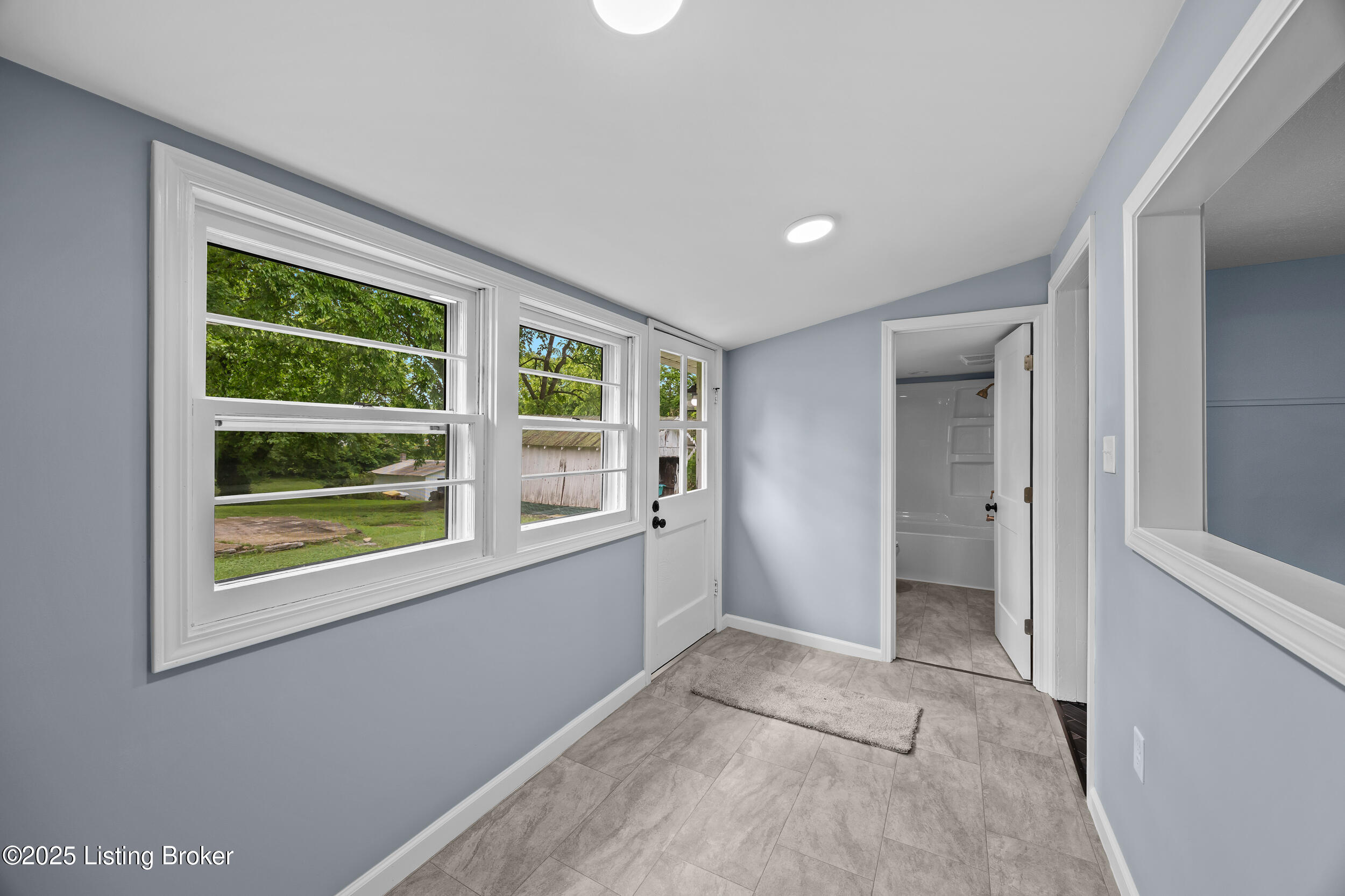 113 Mckay Ave, Bloomfield, Pennsylvania image 13