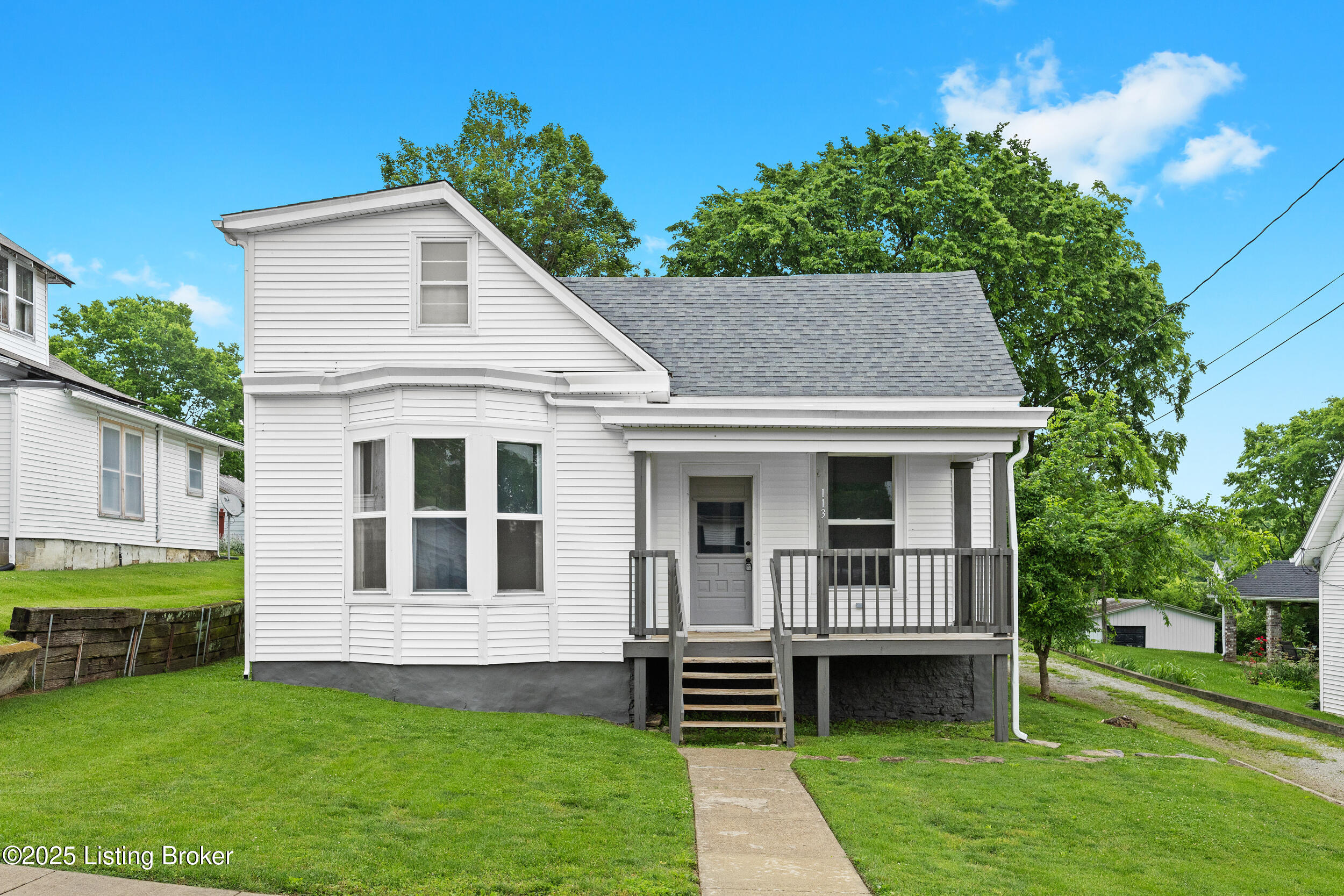 113 Mckay Ave, Bloomfield, Pennsylvania image 2