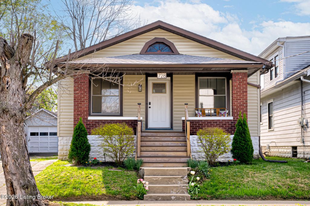 Photo of 728 N Barbee Way, Louisville, KY 40217 (MLS # 1713318)