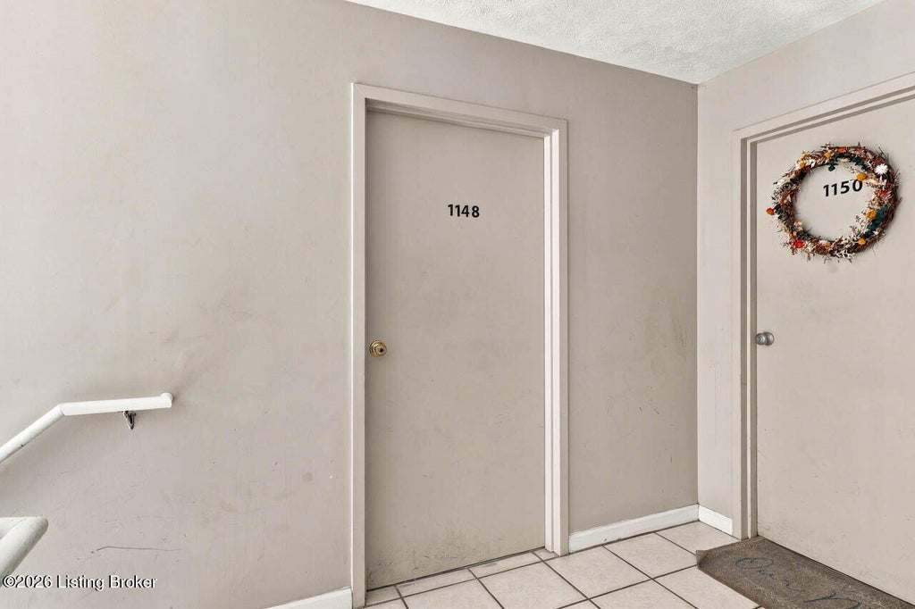 Photo of 1148 Neon Way, Louisville, KY 40204 (MLS # 1729322)
