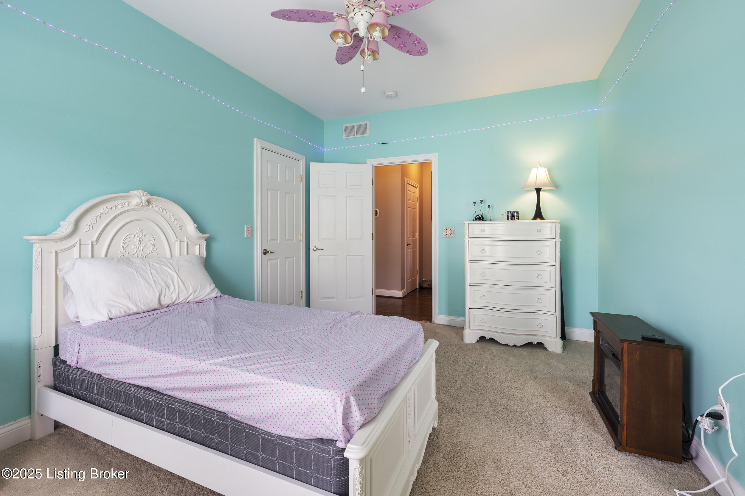 4602 Stonelea Pl, La Grange, Pennsylvania image 35