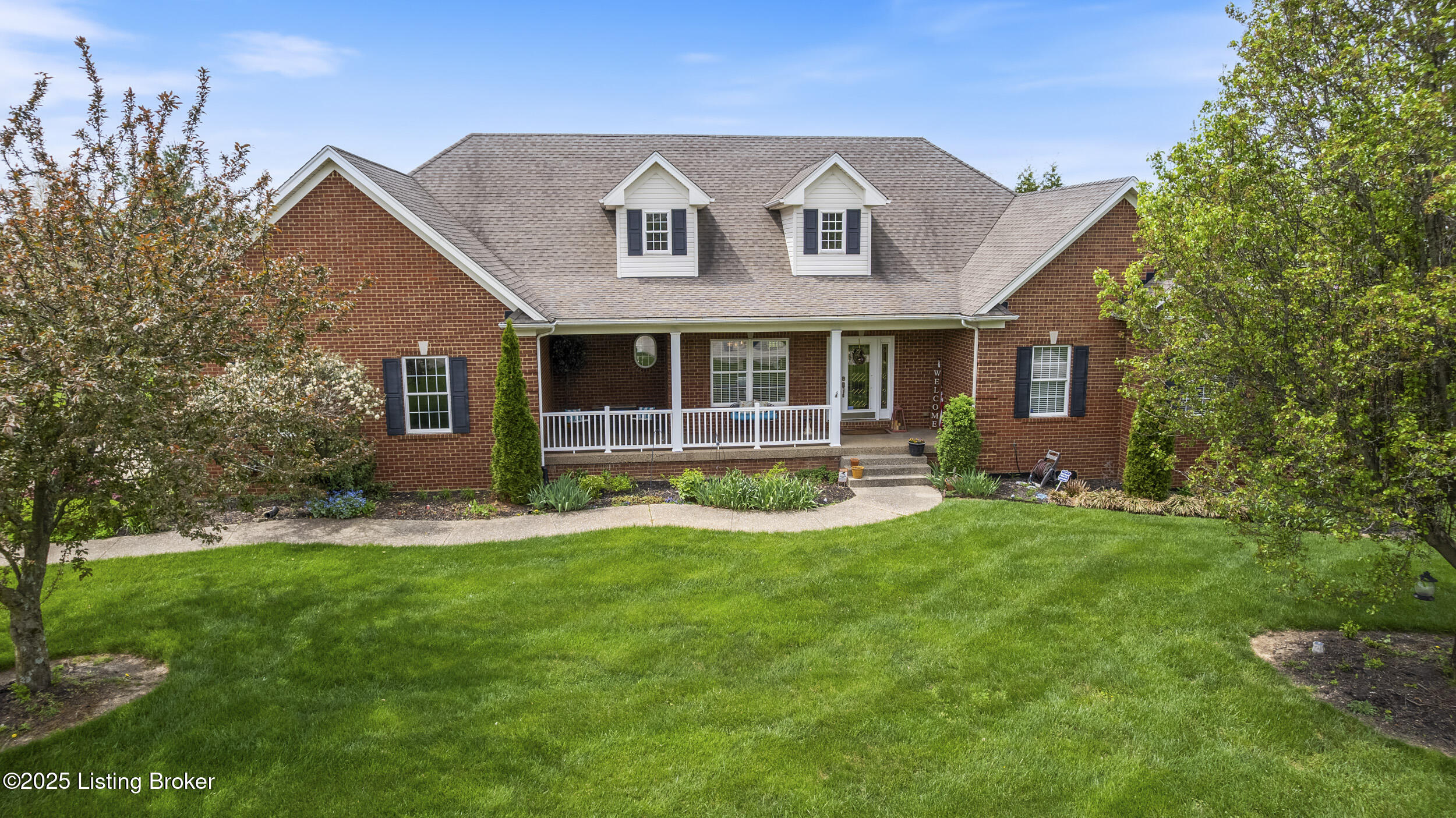 4602 Stonelea Pl, La Grange, Pennsylvania image 3