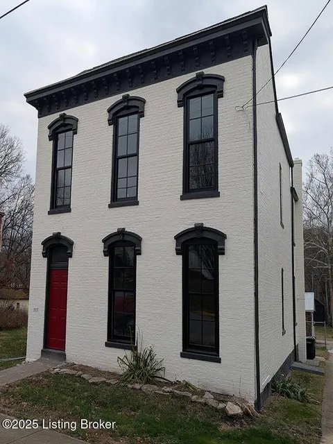 MLS: 1682207