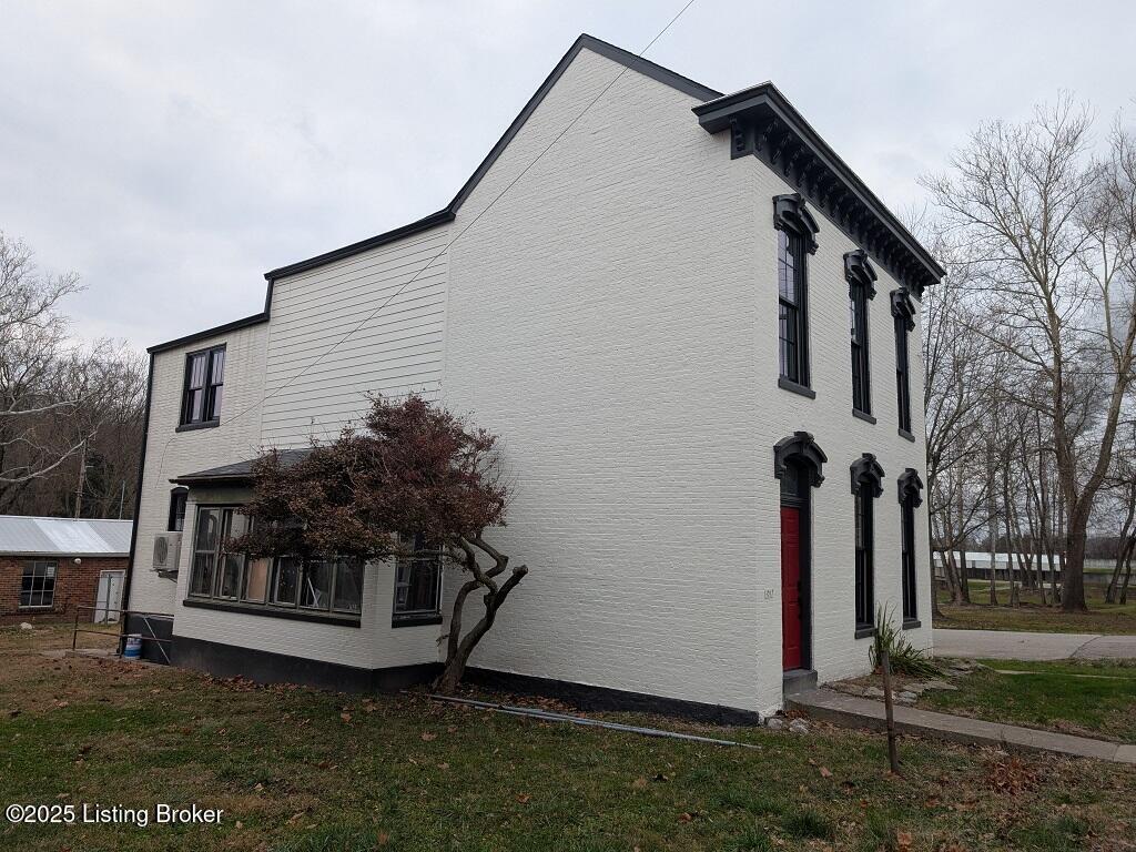 1017 W First St, Madison, Indiana image 46