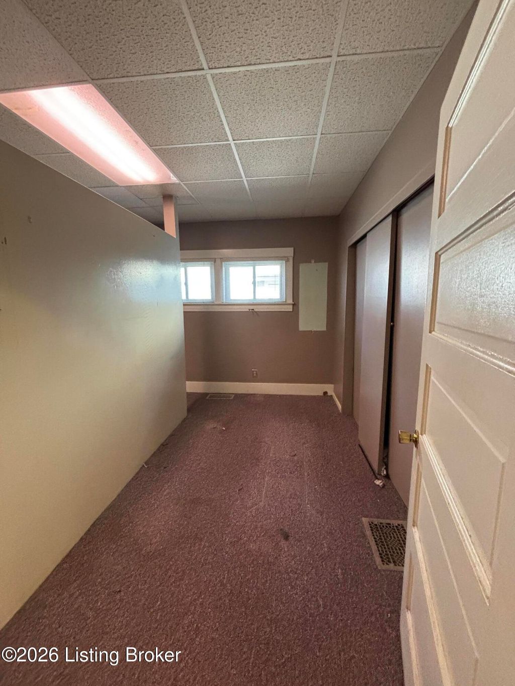 Photo of 202 W Kenwood Way, Louisville, KY 40214 (MLS # 1709001)