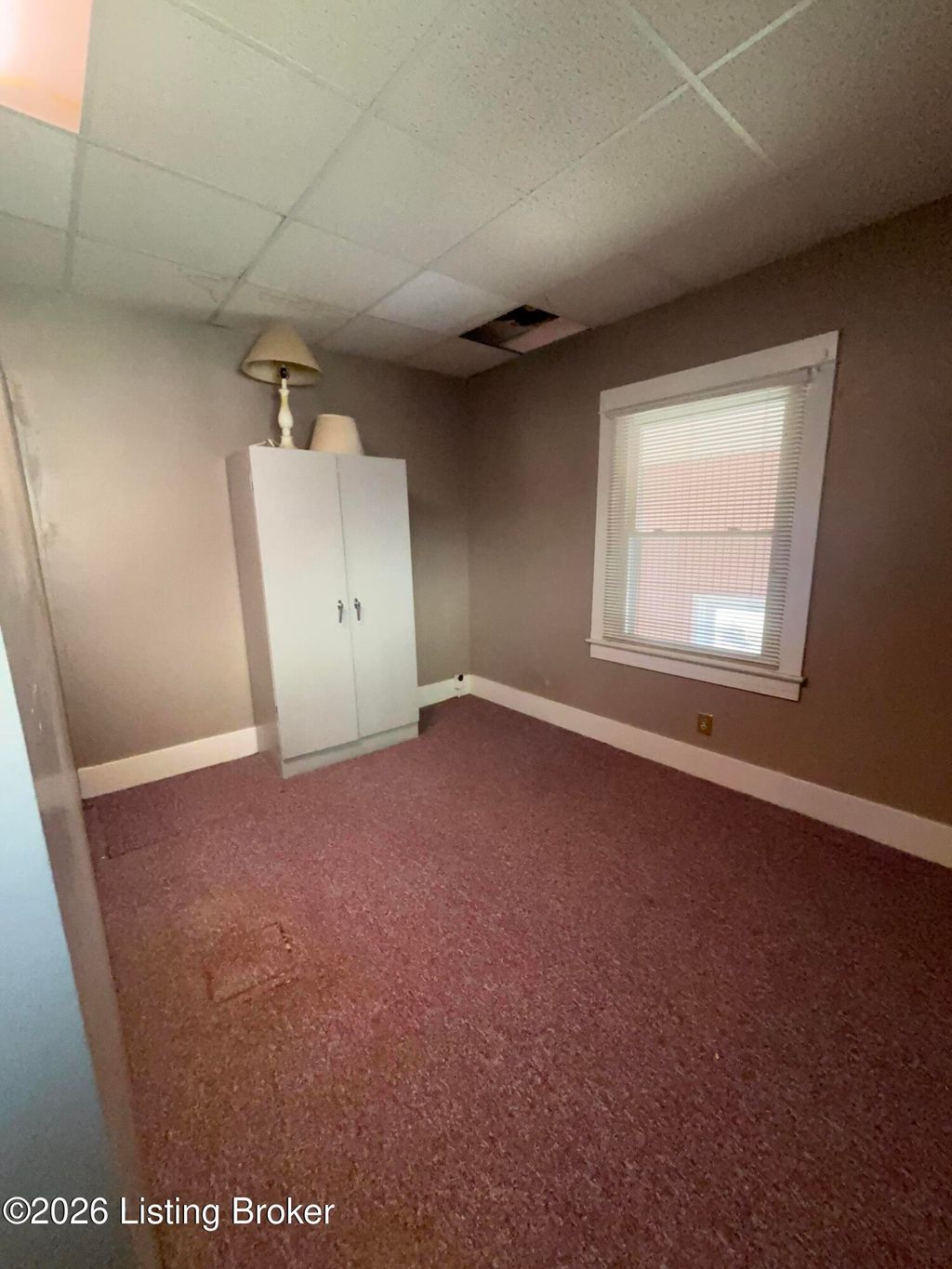 Photo of 202 W Kenwood Way, Louisville, KY 40214 (MLS # 1709001)