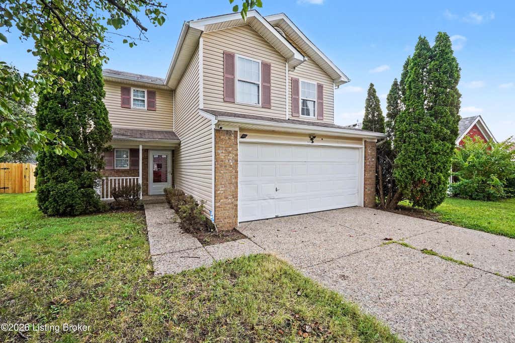 Photo of 9711 Brooks Bend Rd, Louisville, KY 40258 (MLS # 1726210)