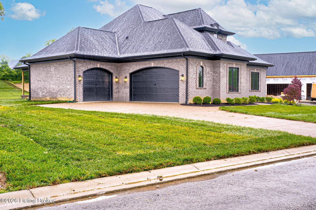 Photo of 17303 White Oak Ct, Louisville, KY 40023 (MLS # 1718335)