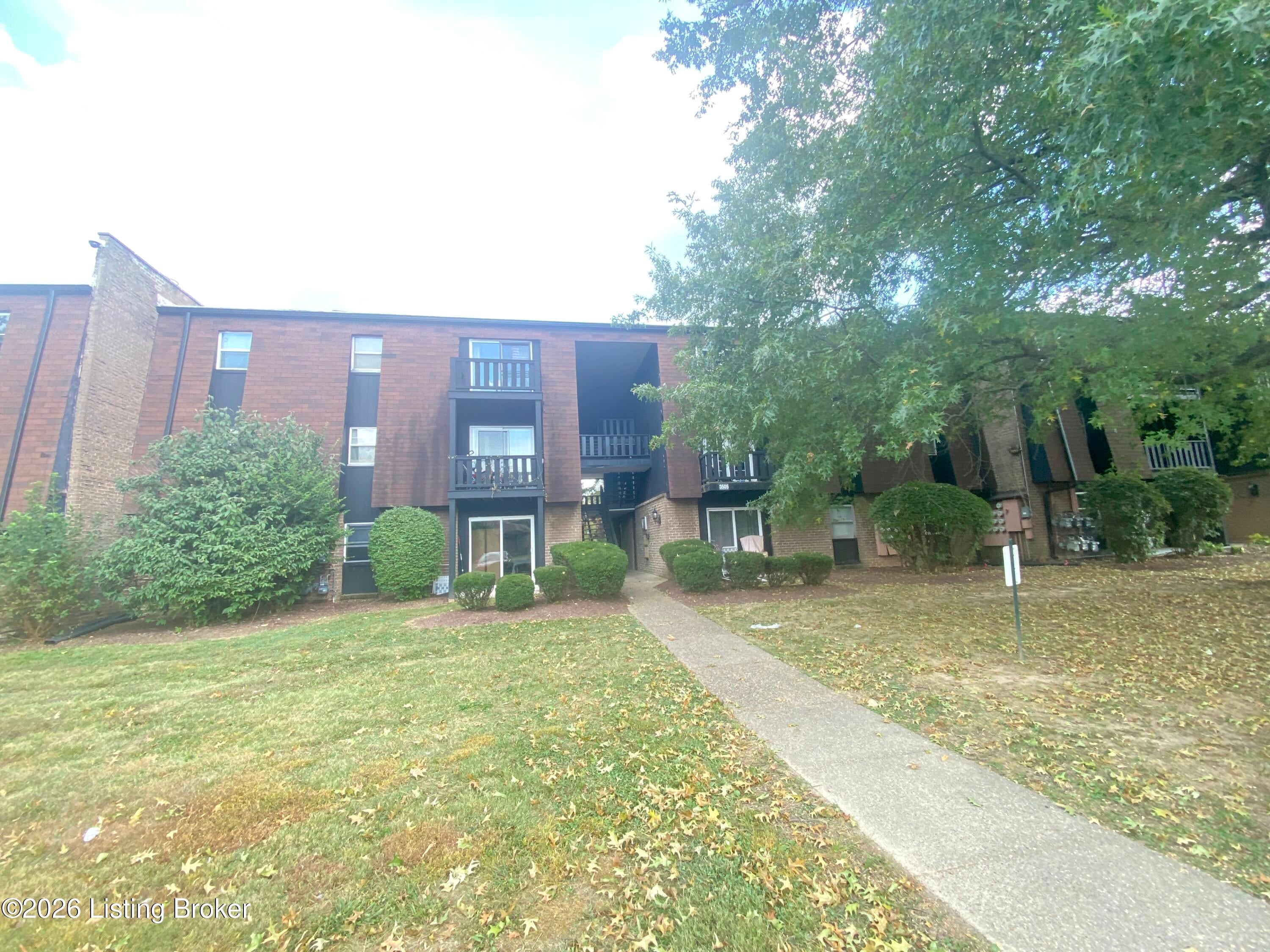 3505 Lodge Ln APT 311