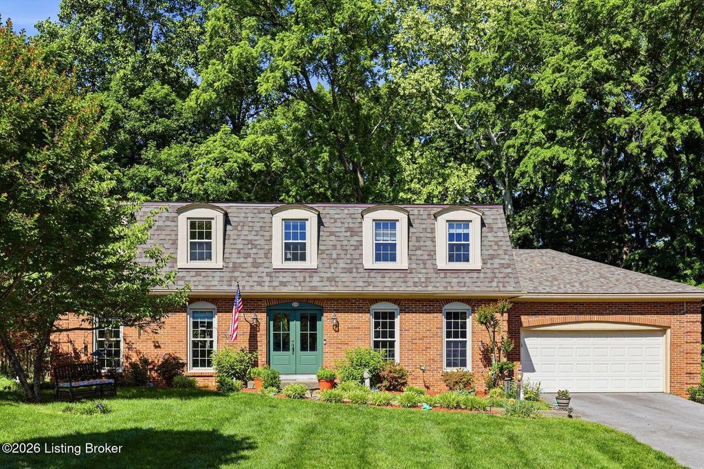 Photo of 7701 Circle Crest Rd, Louisville, KY 40241 (MLS # 1718201)