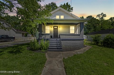 Photo of 1418 Indiana Ave, Louisville, KY 40213 (MLS # 1717544)