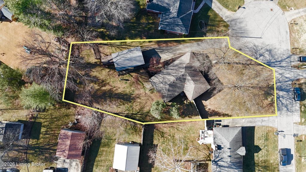 Photo of 3706 Modesto Rd, Jeffersontown, KY 40299 (MLS # 1706712)