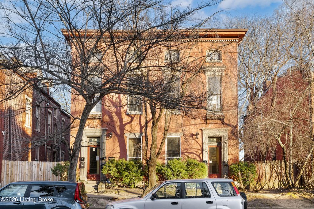 Photo of 1131 S Brook St #APT 4, Louisville, KY 40203 (MLS # 1707556)