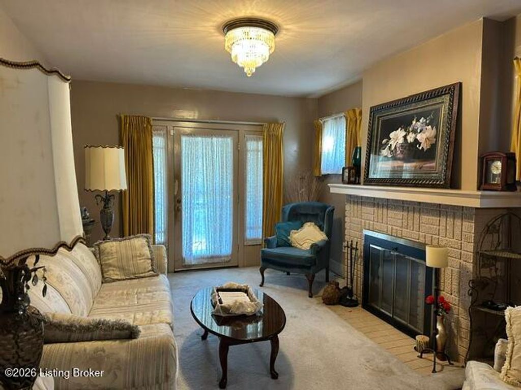 Photo of 2307 Burwell Ave, Louisville, KY 40210 (MLS # 1716865)