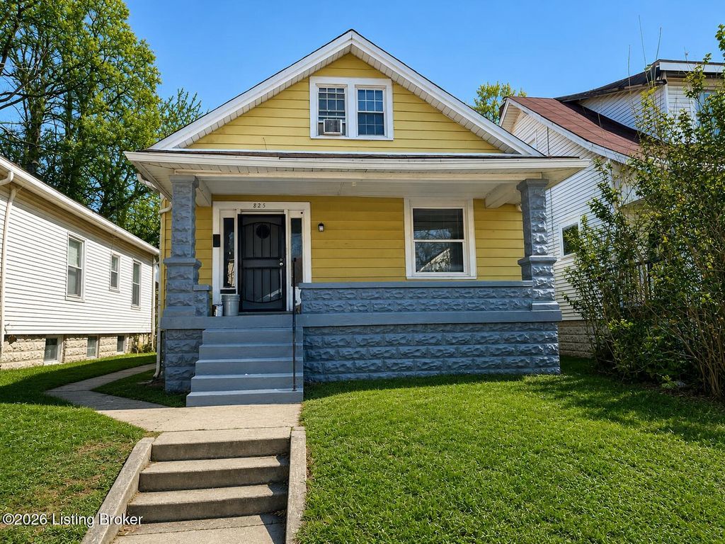 Photo of 825 S 33rd St, Louisville, KY 40211 (MLS # 1717086)