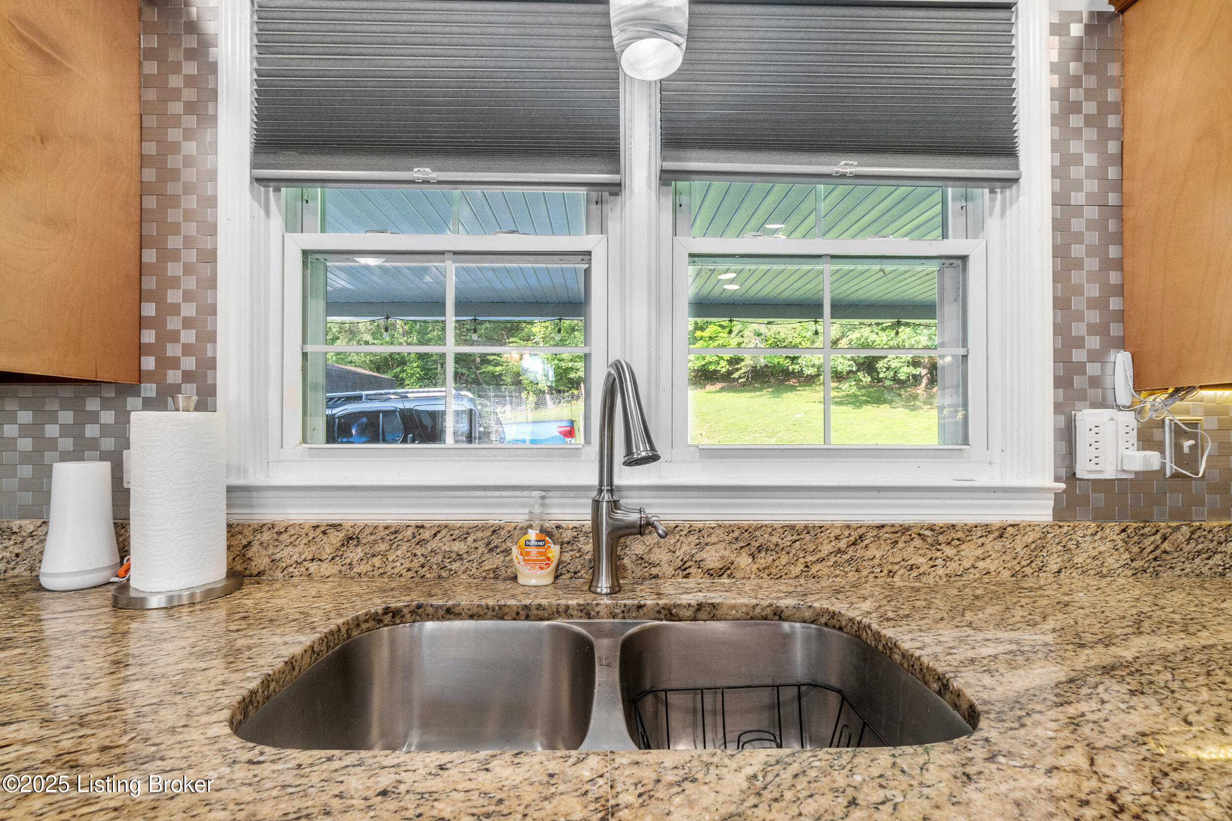859 Quarry Ln, Bardstown, Kentucky image 16