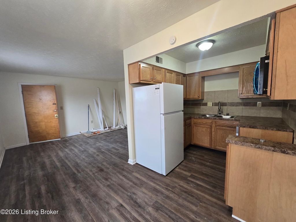 Photo of 3212 Springfield Dr #2, Louisville, KY 40214 (MLS # 1710801)