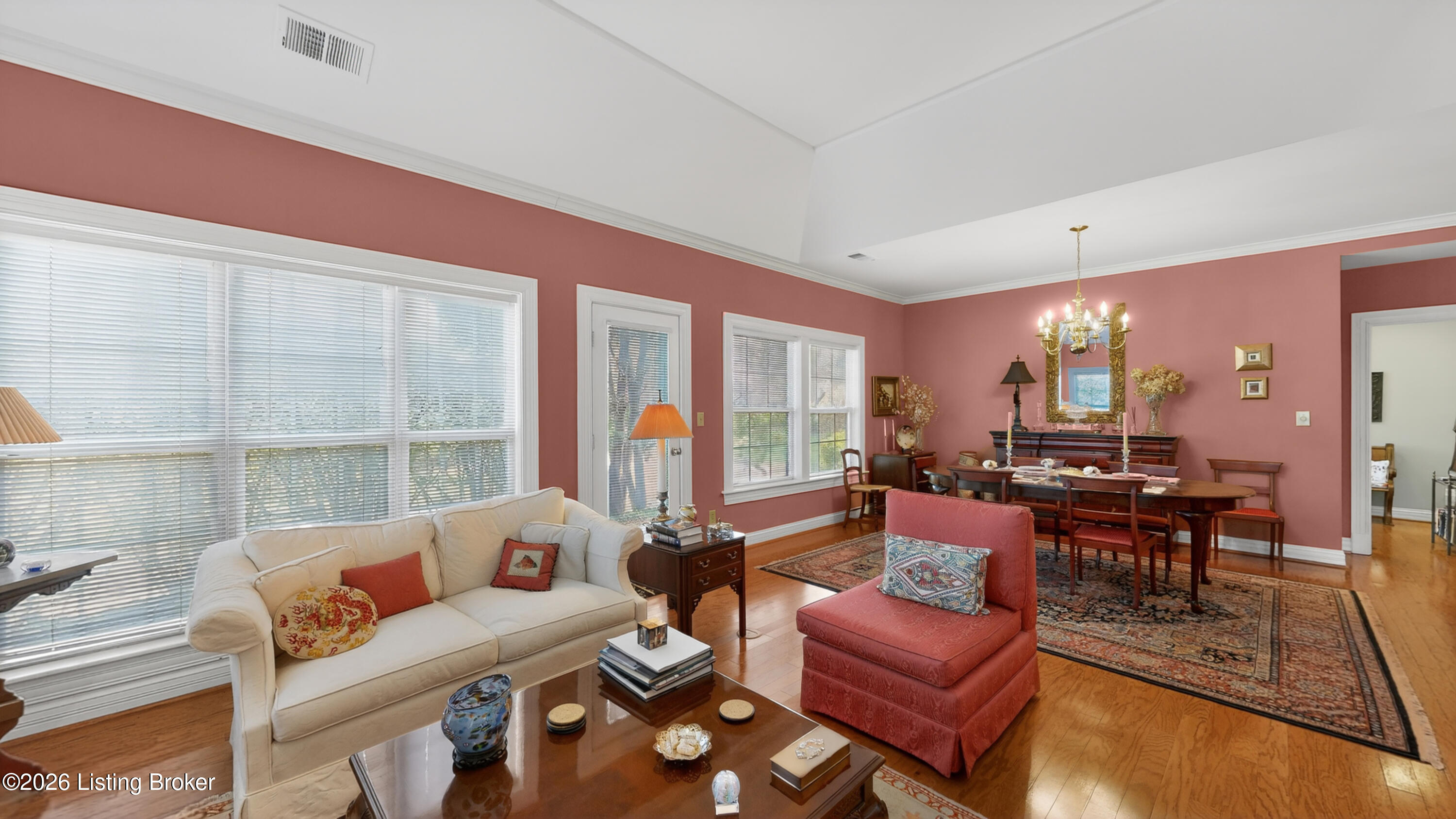 5943 Ashwood Bluff Dr