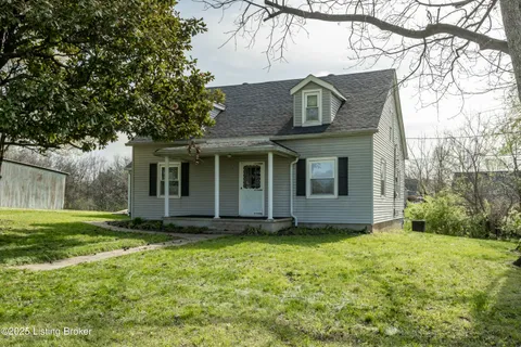 1107 N 3rd St, Bardstown, KY 40004 - #: 1694948