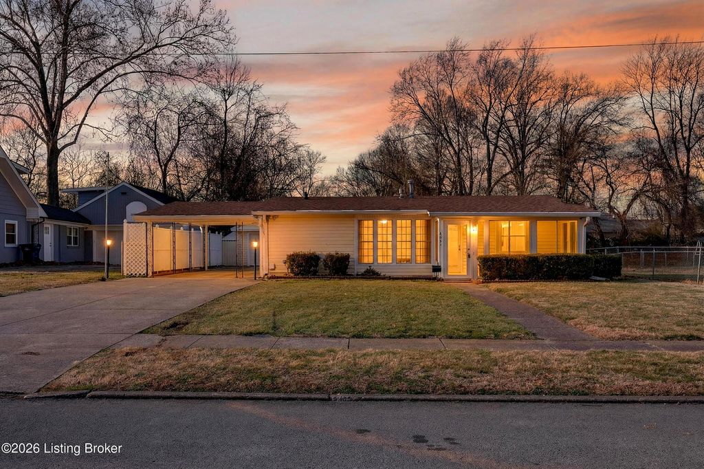 Photo of 9901 Ponder Ln, Louisville, KY 40272 (MLS # 1709647)