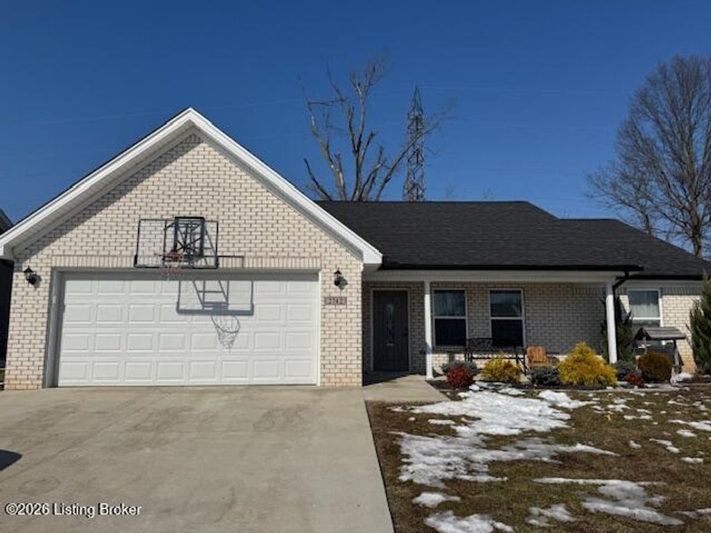 Photo of 2742 Bagby Way, Louisville, KY 40216 (MLS # 1708824)