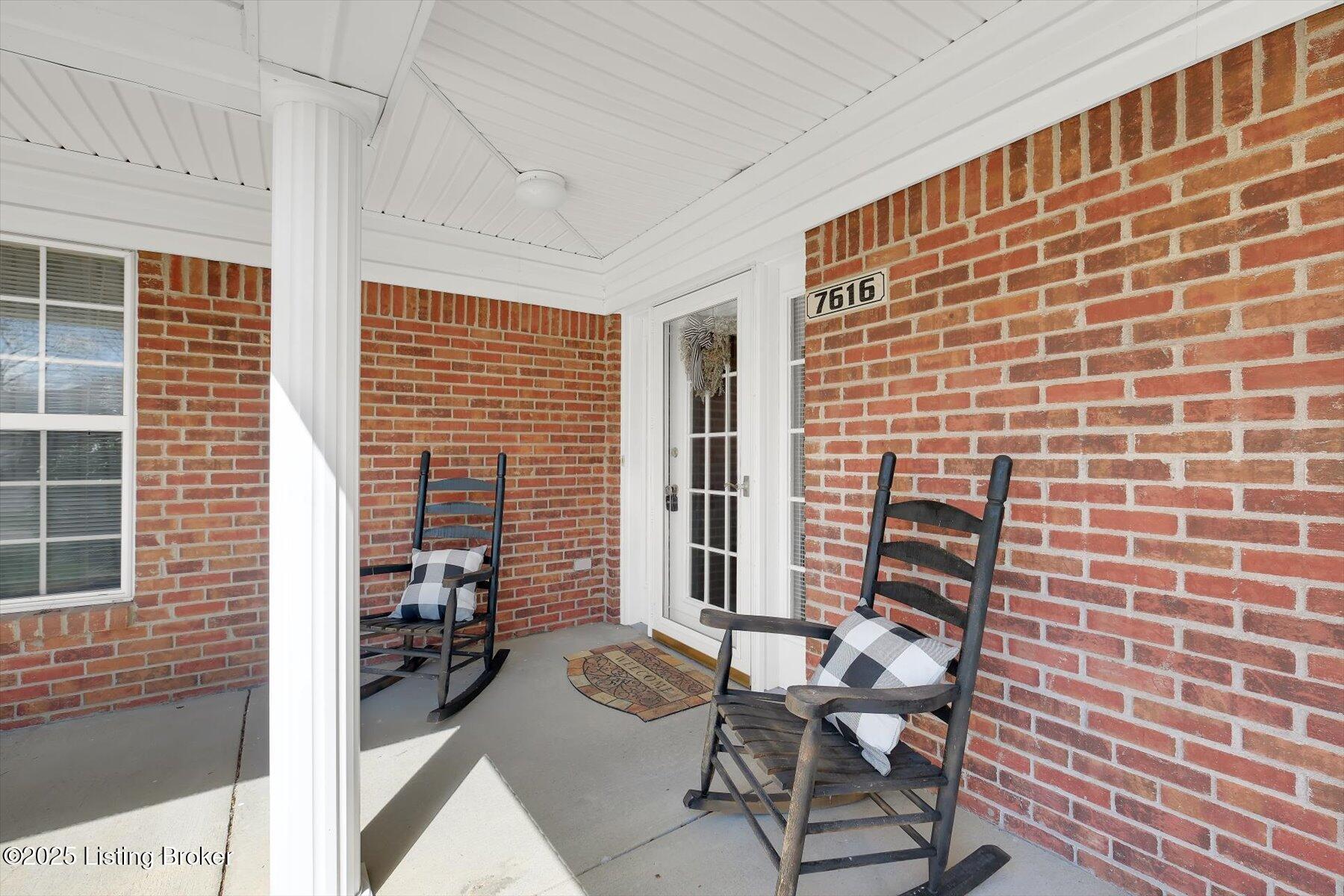 7616 Stovall Pl, Louisville, Kentucky image 36