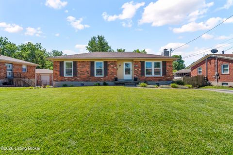 Photo of 4802 Famous Way, Louisville, KY 40219 (MLS # 1717152)