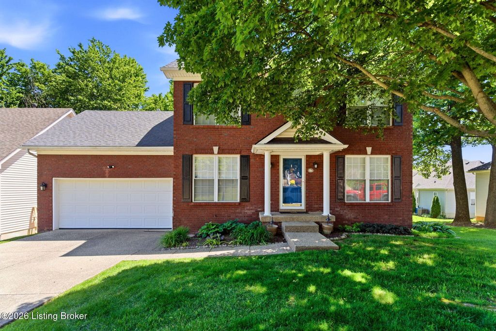 Photo of 4707 Tuscany Way, Louisville, KY 40299 (MLS # 1717334)