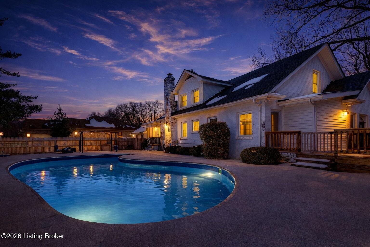 8412 Oxford Woods Ct