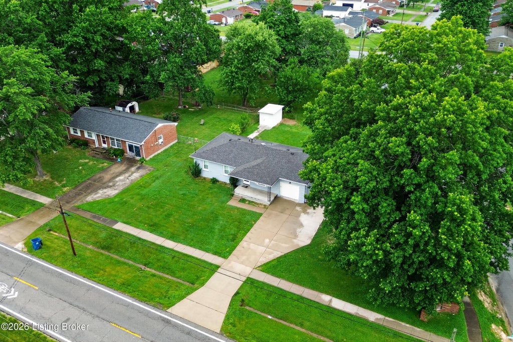 Photo of 7101 Johnsontown Rd, Louisville, KY 40272 (MLS # 1720048)