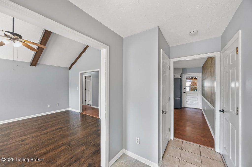 Photo of 9115 Willowwood Way, Jeffersontown, KY 40299 (MLS # 1730846)