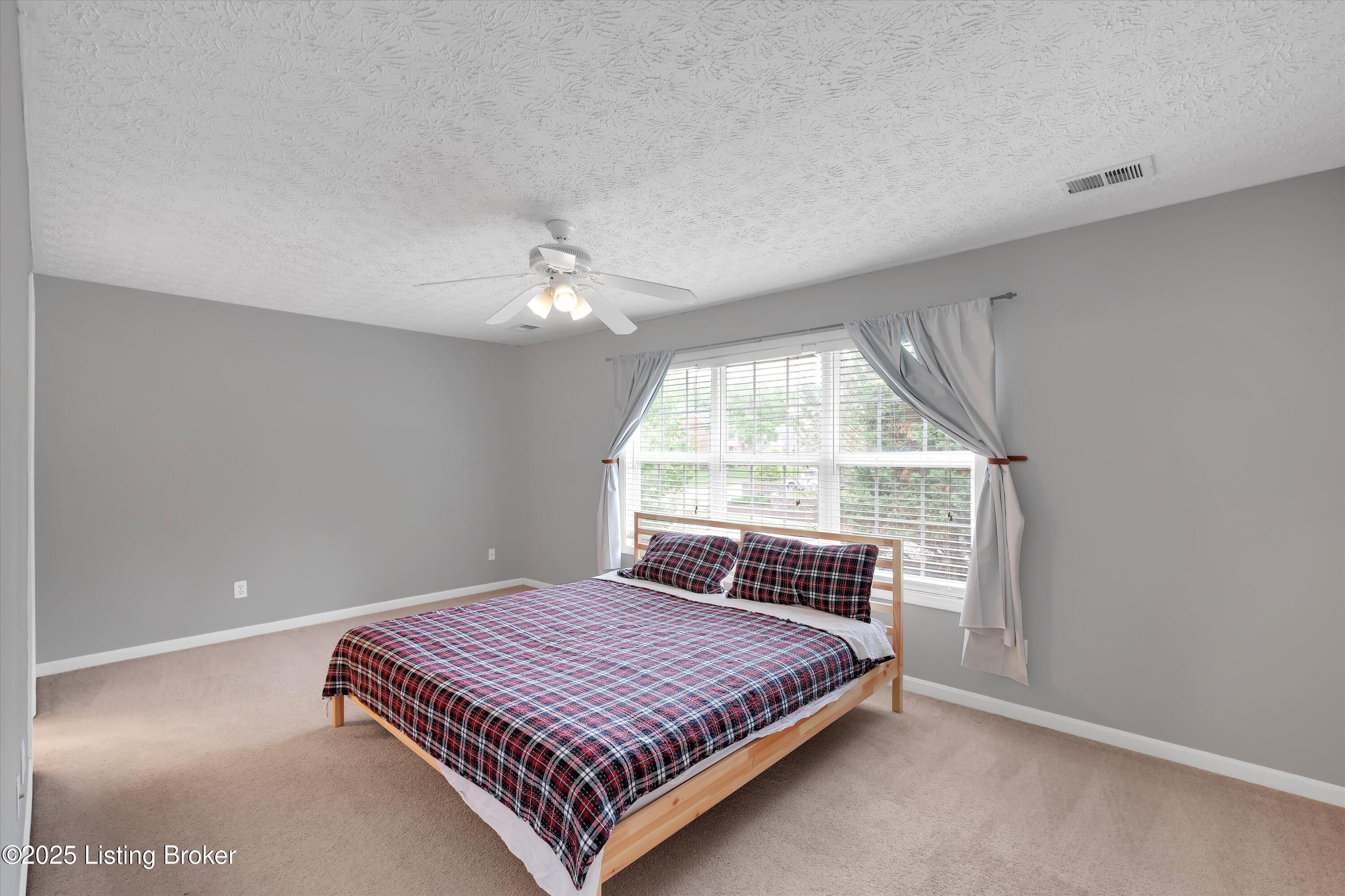 4205 Brownsboro Glen Rd, Louisville, Kentucky image 24