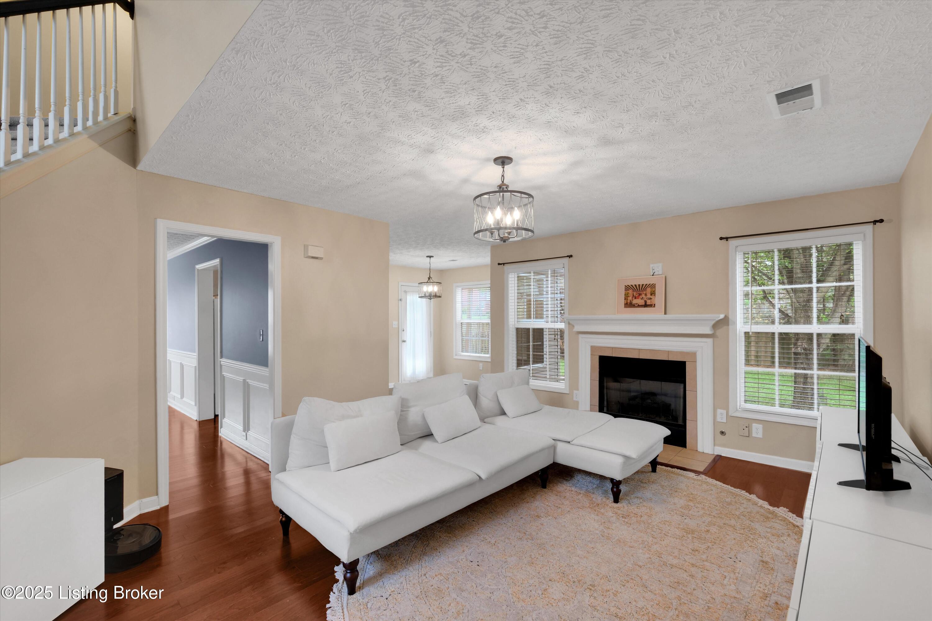 4205 Brownsboro Glen Rd, Louisville, Kentucky image 5