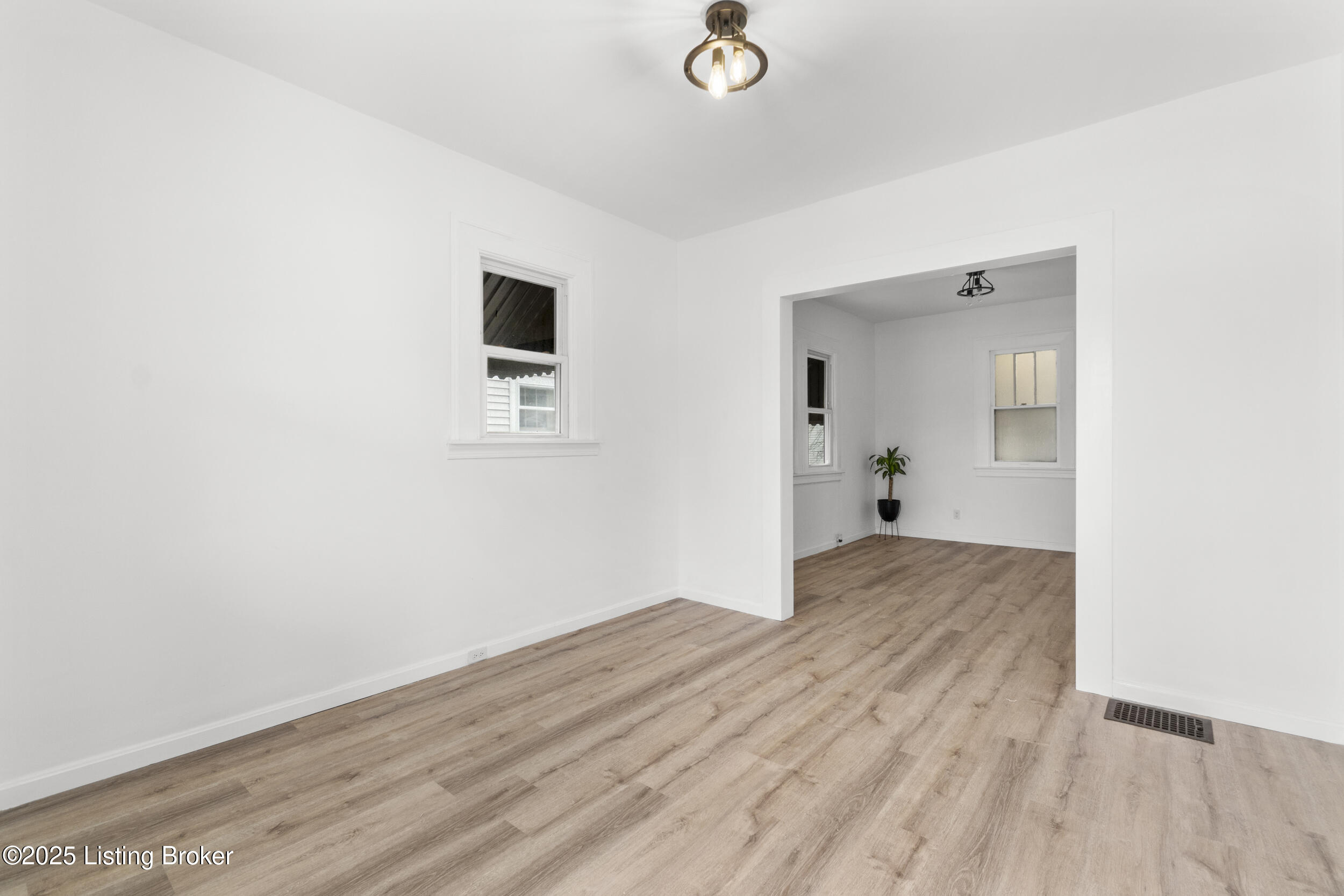 3802 Larkwood Ave, Louisville, Kentucky image 7