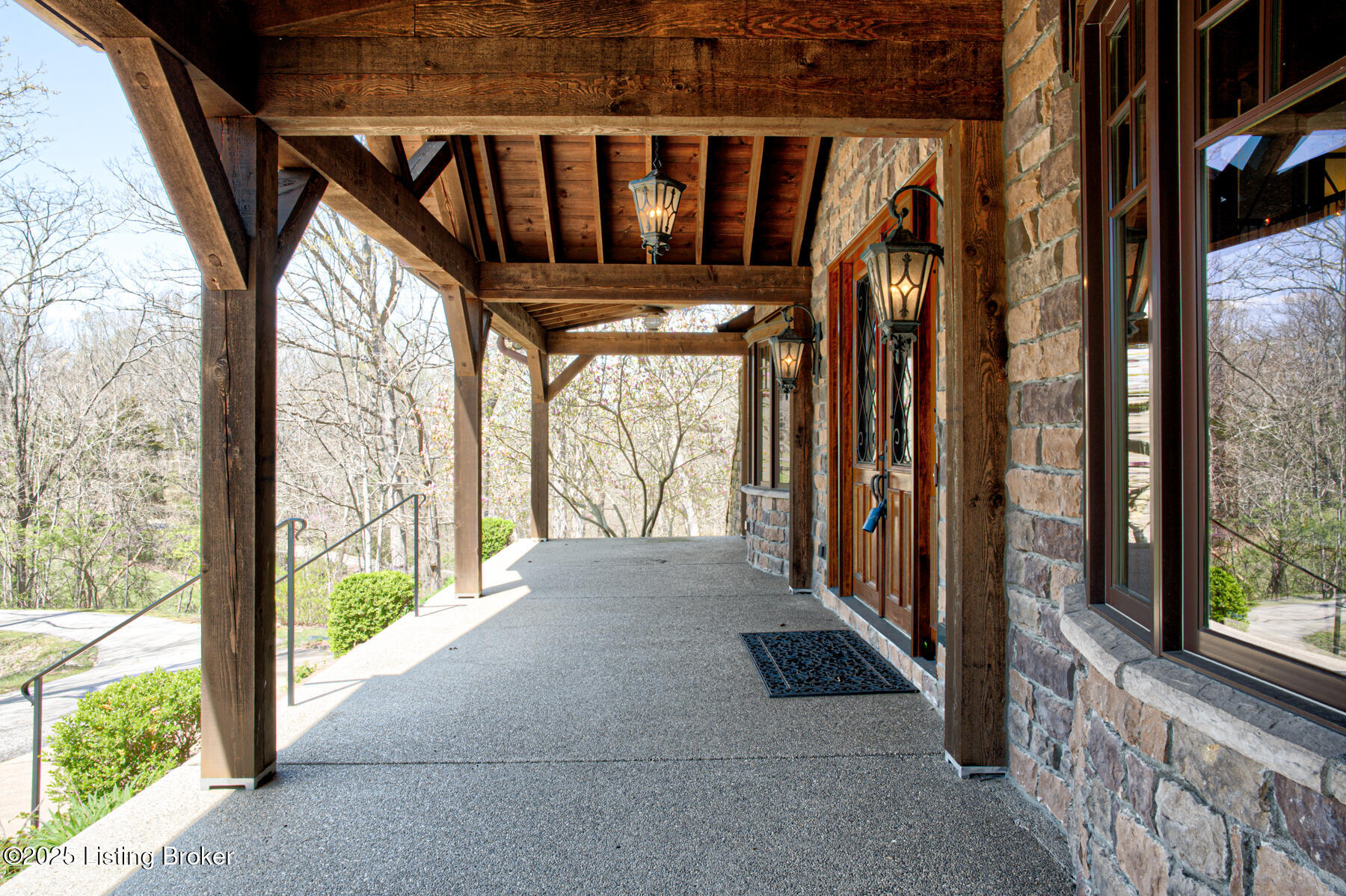 6601 Old Heady Rd, Louisville, Kentucky image 3